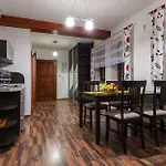 Domino -