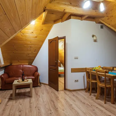 شقة أبارتامنتي دومينو - *