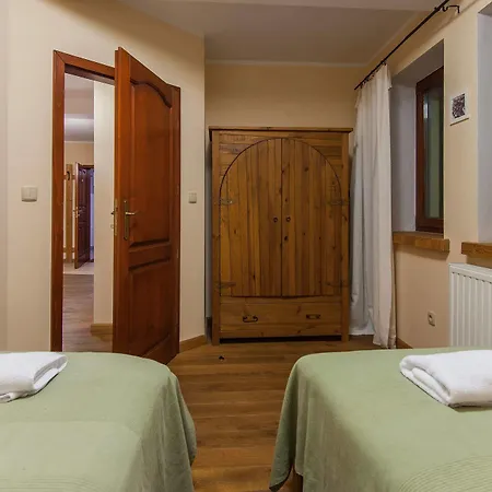 أبارتامنتي دومينو - * زاكوباني